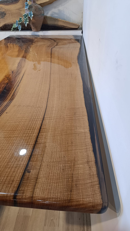 Özel Tasarım şeffaf Epoxy Doğal Ahşap Yemek Masası